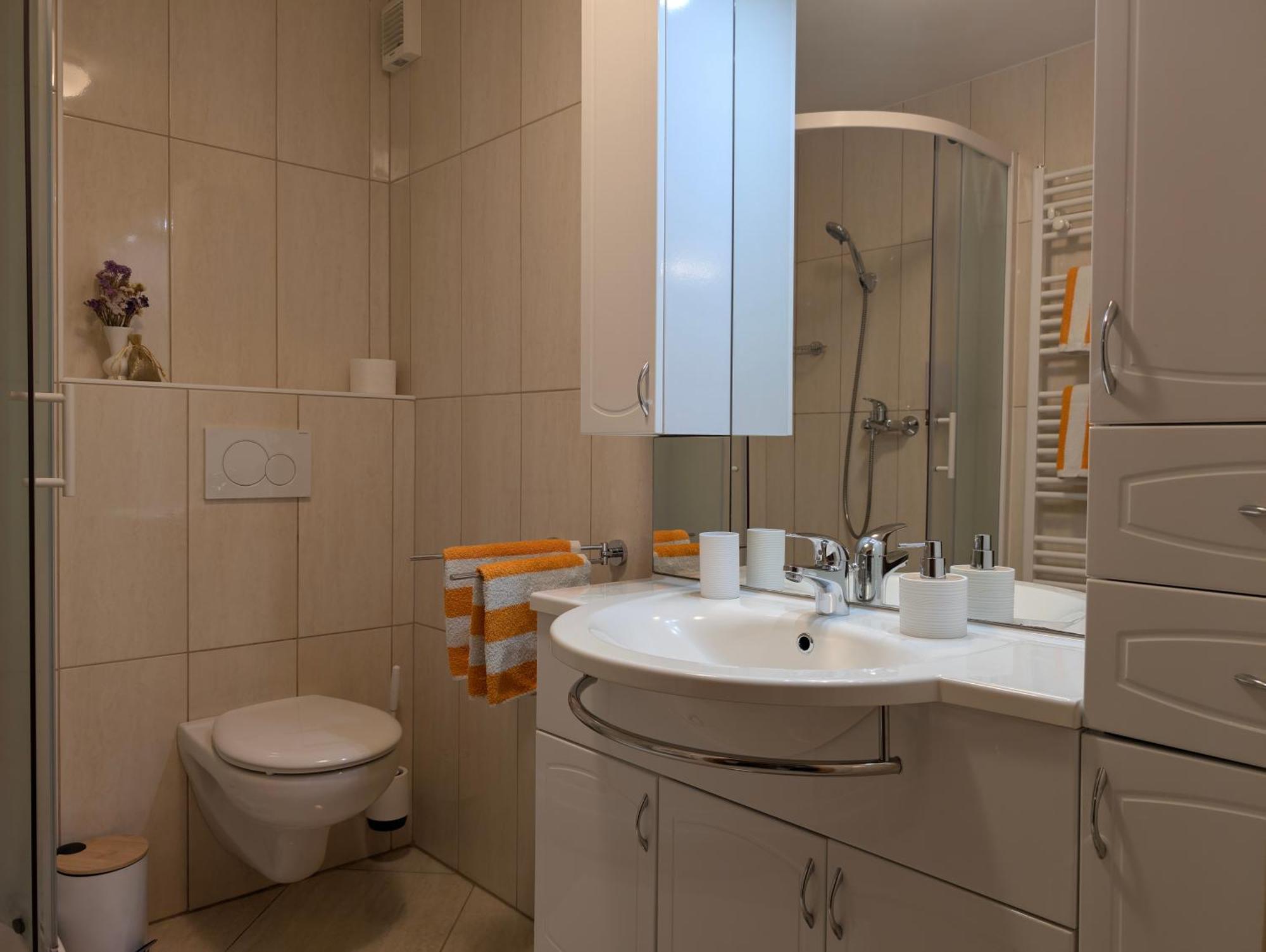 Garden Apartments Jansa Radovljica Ruang foto